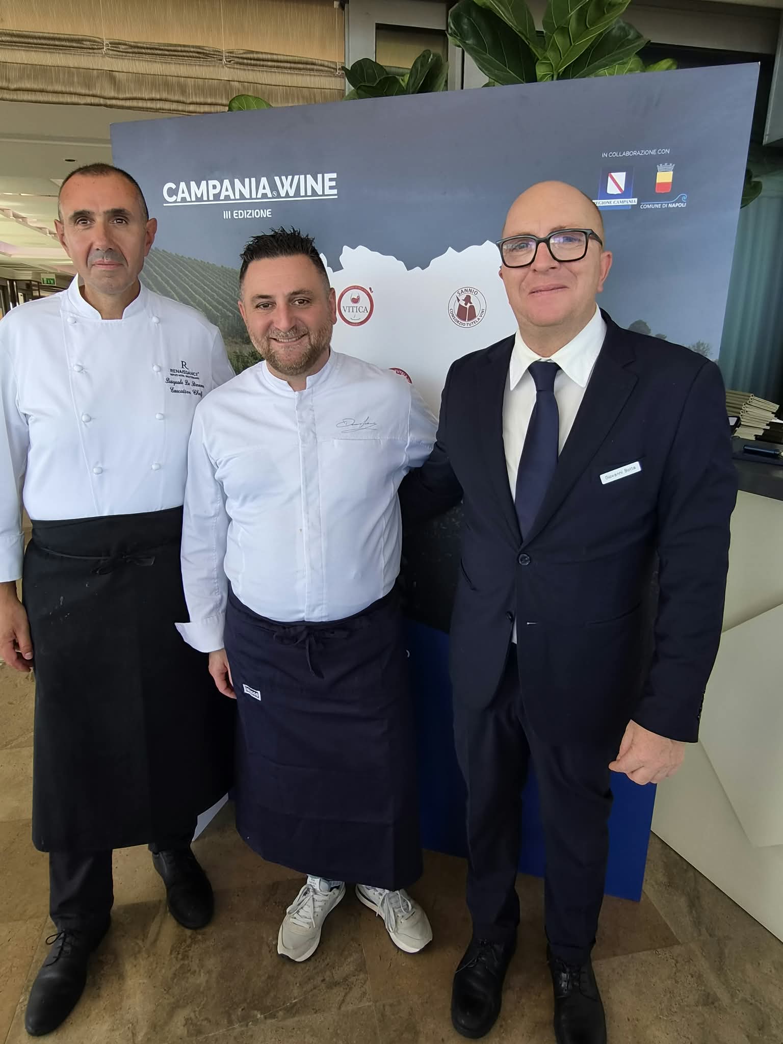 Non ama le definizioni lunghe. Pasquale De Simone, quando gli chiedi che tipo di chef è, ti dice tre cose: gusto, aspetto, salute.